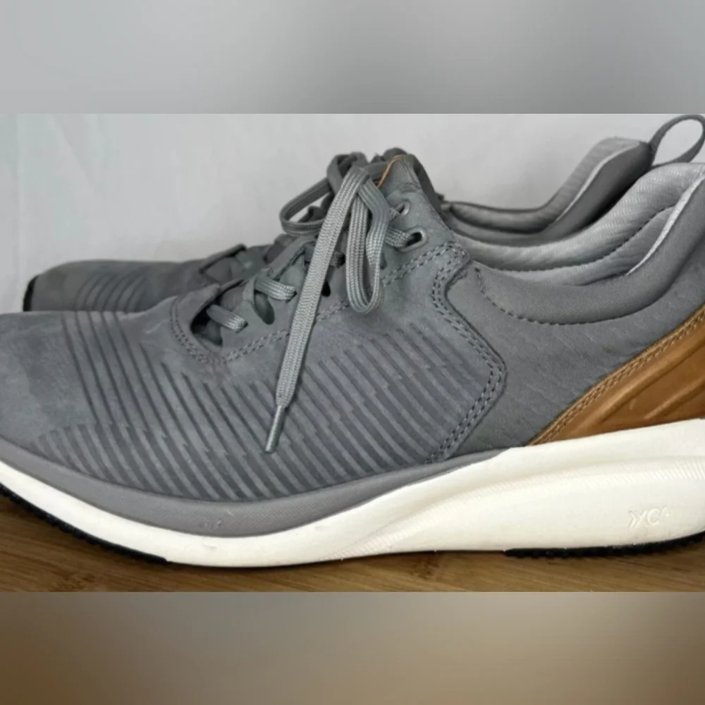 Johnston Murphy XC4® TR1-Luxe Hybrid Grey Nubuck Sneakers Size 9M New MSRP $185 - Picture 3 of 6